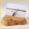 Fotohalter / Postkartenhalter mit Bienenwachs-Teelicht